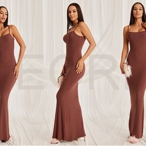 REORIA Women's Basic Lounge Slip Dress Elegant Sleeveless Backless Ribbed Maxi